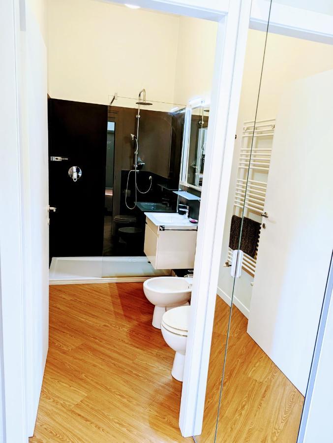 Monza Apartments *